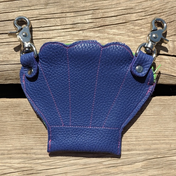 Mermaid seashell fannypack clip hip bag pouch ๐งโโ Leather Wallet Purse - Picture 4 of 8